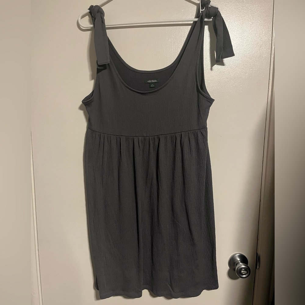 (3/$10) Wild Fable shoulder tie dress